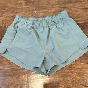 ✨ 3 /$15 Deal! ✨ Light Sage Old Navy Women’s Running Shorts